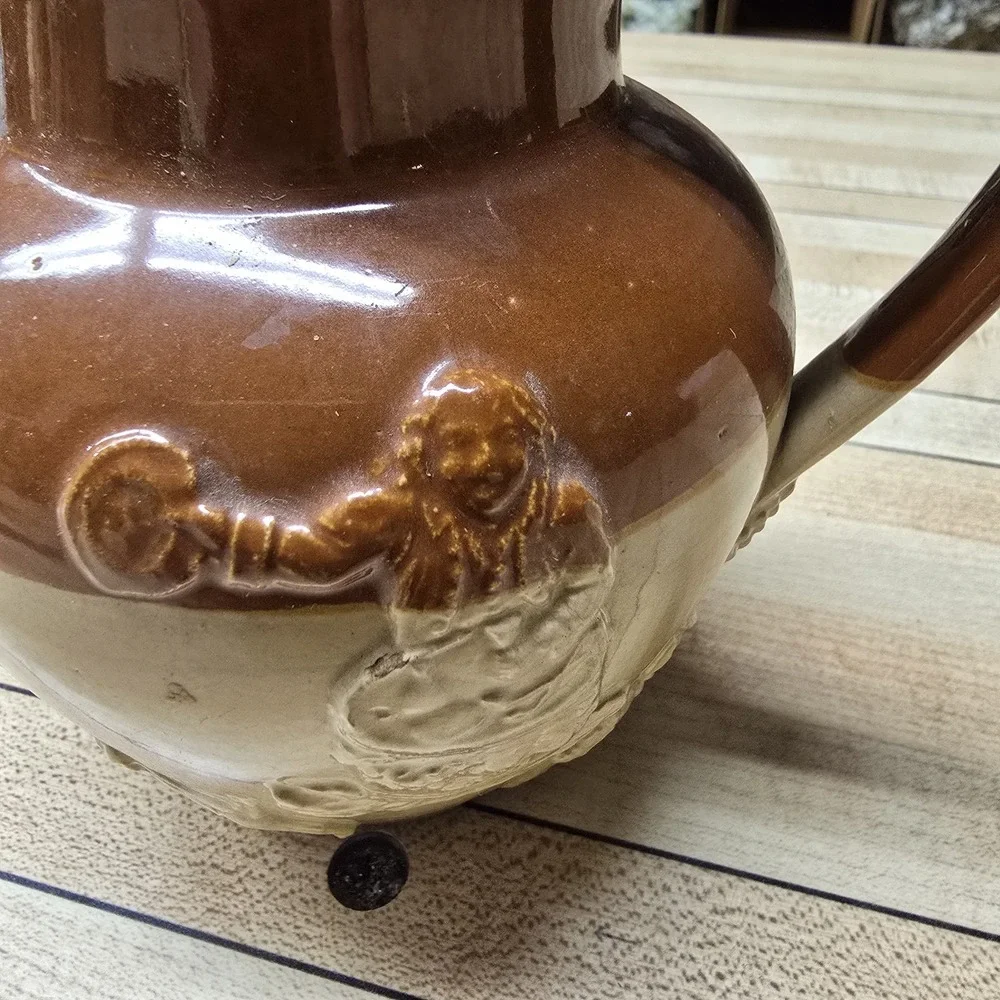 Antique Stoneware Hunting 5 1/2